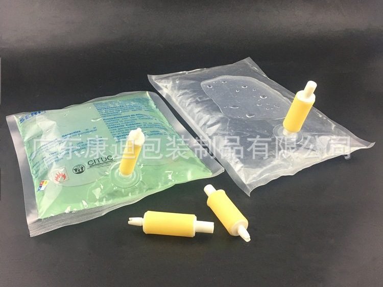 800ml Custom Liquid Packaging Pouch with Silicone Nozzle for Hand Sanitizer