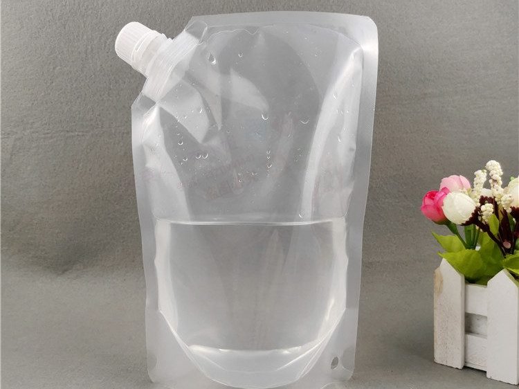 Food-Grade Slanted Spout Pouch for Liquid Sauce, Beverage and Takeaway Packaging