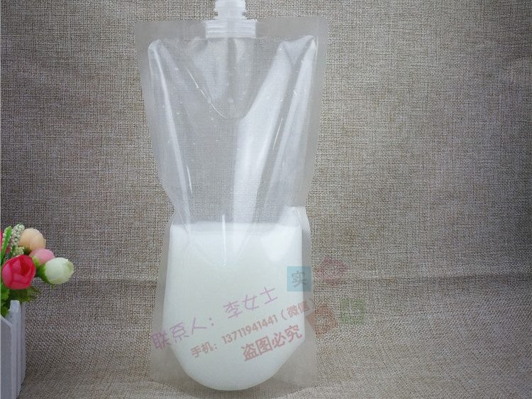 Custom Clear Stand-Up Spout Pouches for Liquid Refill Packaging
