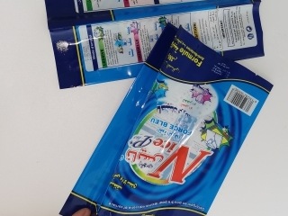 Back-Seal Pouch for Small-Format Packing